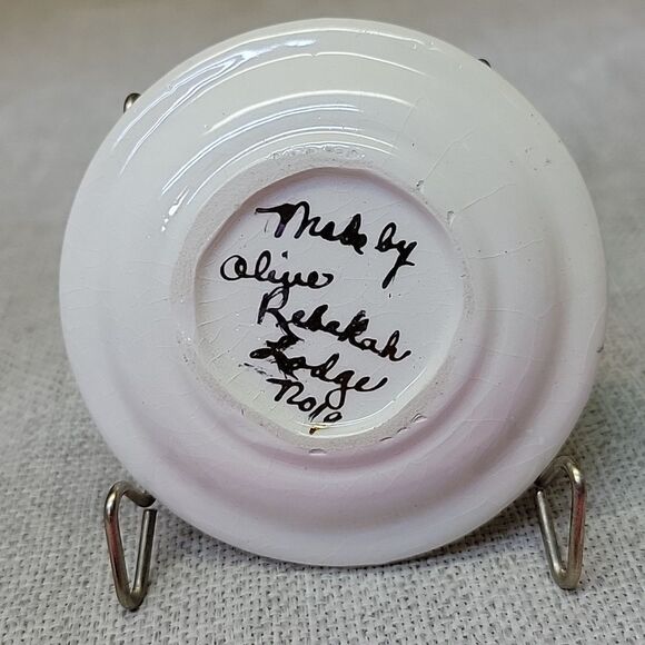 Vintage Porcelain knick knacks - Picture 8 of 16